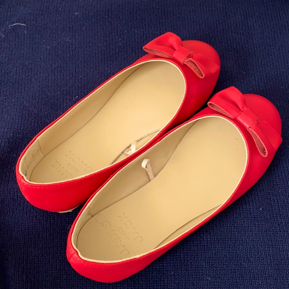 Wonderful Red Shoes used size 13 and 9 for girls